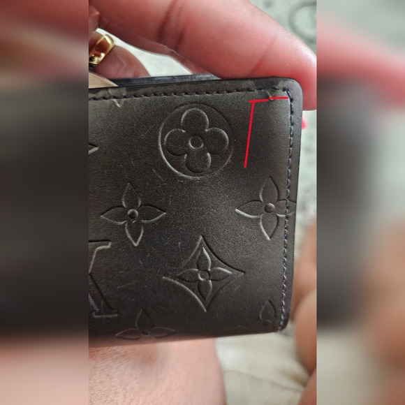 Louis Vuitton Vernis Viennois MV Gris AD Clasp Bifold Wallet - Picture 15 of 15